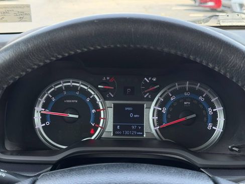 Used 2016 Toyota 4Runner Limited AWD/4WD image 26
