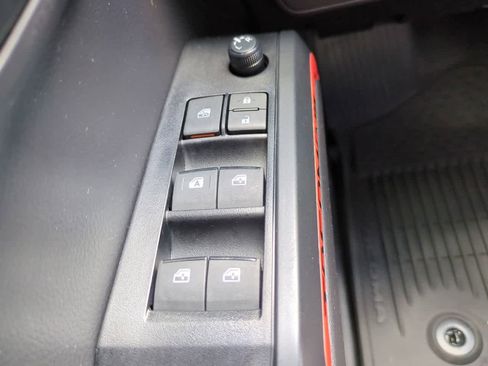 Certified 2023 Toyota Tacoma SR image 22