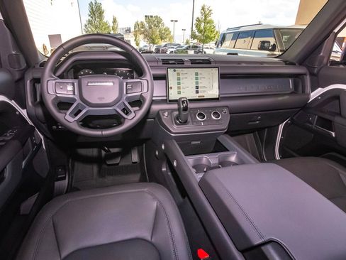 New 2025 Land Rover Defender 110 S image 38