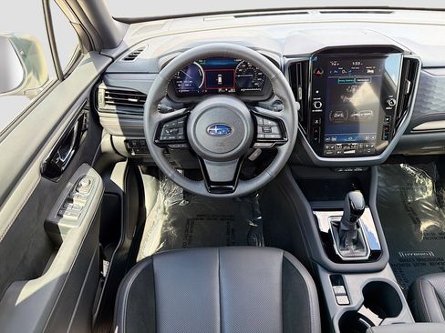 Used 2025 Subaru Forester Touring image 17