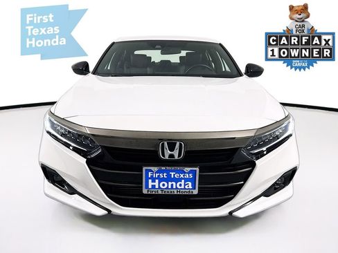 Used 2022 Honda Accord Sport image 2