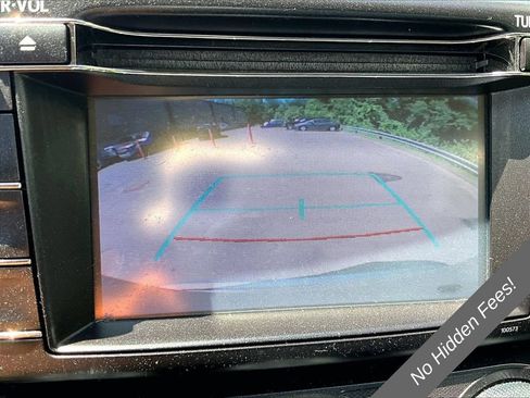 Used 2018 Toyota RAV4 LE w/ All Weather Liner Package AWD/4WD image 19