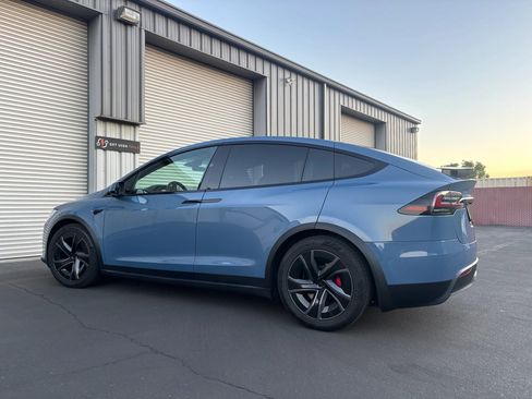 Used 2026 Tesla Model X Plaid AWD/4WD image 9