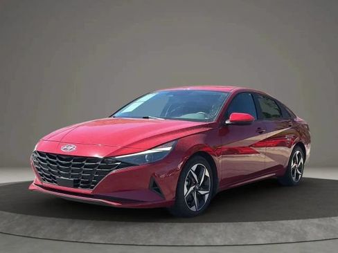 Used 2023 Hyundai Elantra SEL w/ Convenience Package FWD image 1