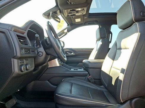 Used 2023 Chevrolet Tahoe Premier image 13