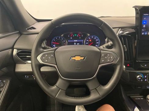 Used 2023 Chevrolet Traverse LT AWD/4WD image 19