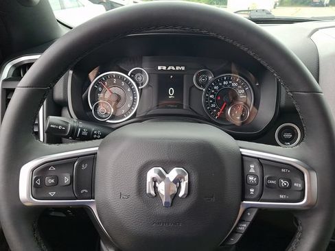 Used 2025 RAM 1500 Big Horn AWD/4WD image 19