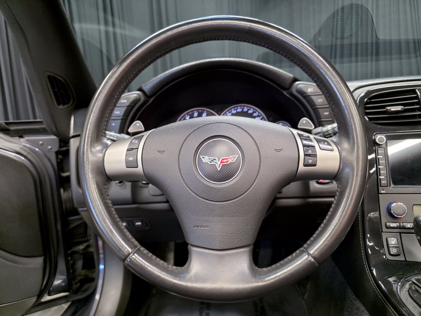 Used 2009 Chevrolet Corvette Convertible w/ Preferred Equipment Group RWD image 23