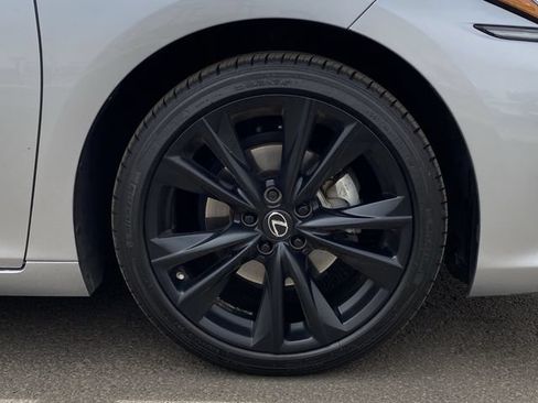 Used 2022 Lexus ES 350 F Sport w/ Accessory Package 2 FWD image 8