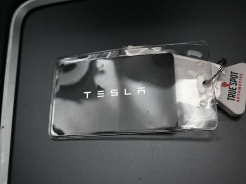 Used 2023 Tesla Model 3 Performance AWD/4WD image 34