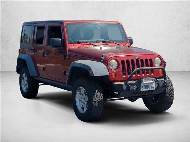 Used 2012 Jeep Wrangler Unlimited Rubicon w/ Connectivity Group AWD/4WD image 3