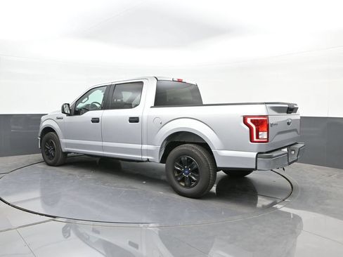Used 2017 Ford F150 XLT RWD image 5