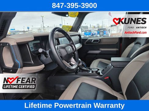 Used 2023 Ford Bronco Wildtrak image 18