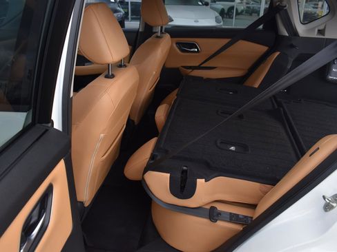 Certified 2023 Nissan Rogue Platinum w/ Platinum Premium Package image 54