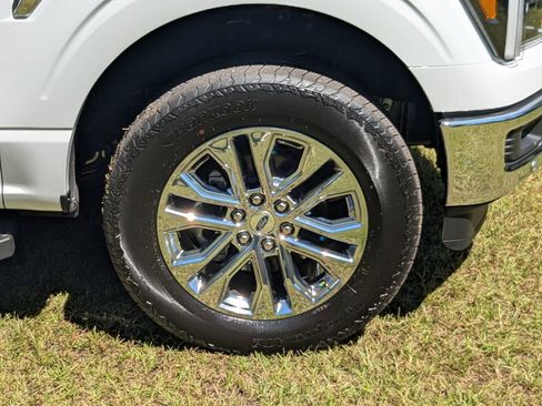 New 2025 Ford F150 Lariat w/ Equipment Group 502A High image 19