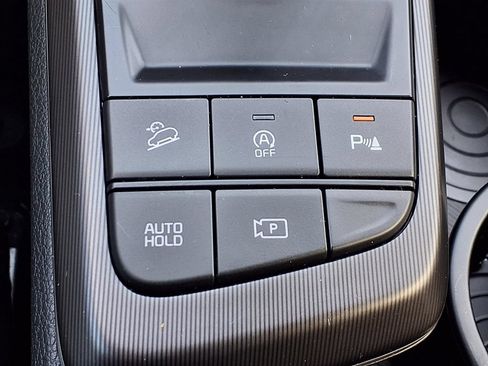 Certified 2026 Kia Sportage EX FWD image 10