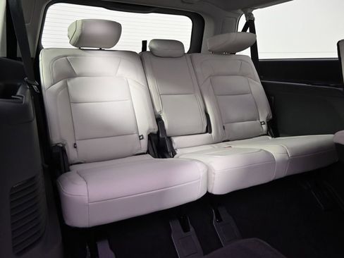 New 2026 Lincoln Navigator L Reserve w/ Jet Appearance Package image 19