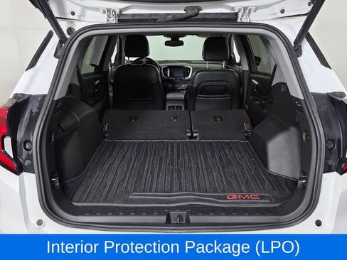 Used 2020 GMC Terrain SLT w/ Preferred Package image 12