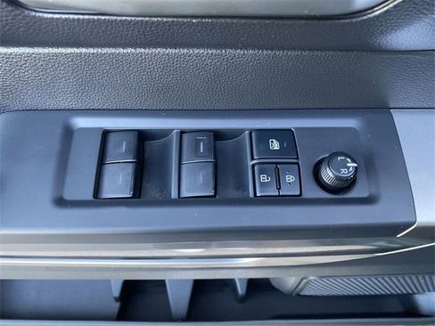 Used 2022 Toyota Tundra SR5 w/ TRD Off-Road Package image 14