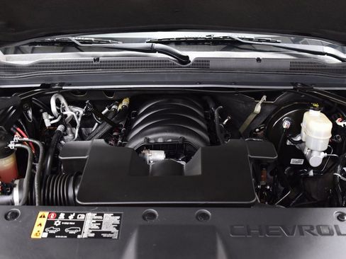 Used 2020 Chevrolet Tahoe LS w/ Enhanced Driver Alert Package image 27