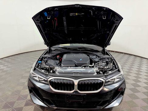Used 2024 BMW 330i xDrive Sedan w/ Convenience Package AWD/4WD image 31