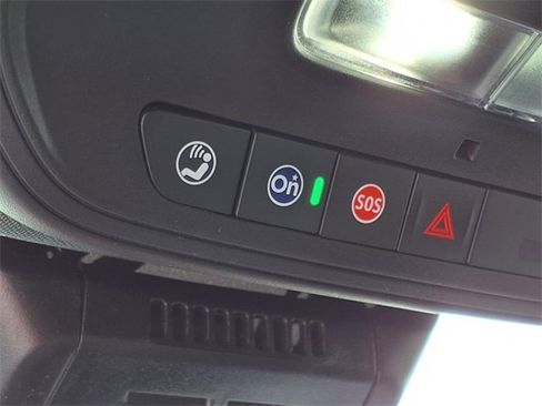 New 2026 Chevrolet Equinox LT w/ LPO, Floor Liner Package image 23