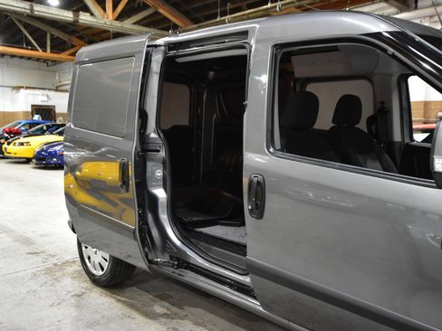 Used 2021 RAM ProMaster City Tradesman SLT FWD image 31