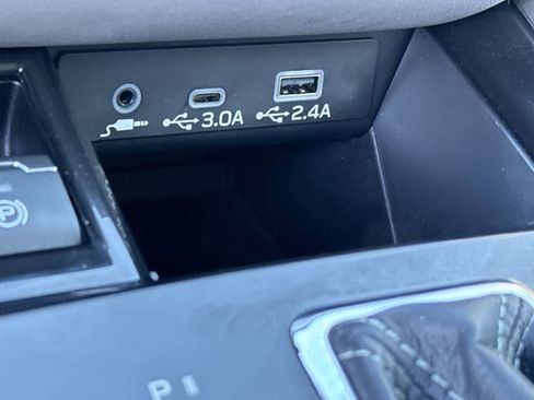 Certified 2024 Subaru Outback Limited XT image 31