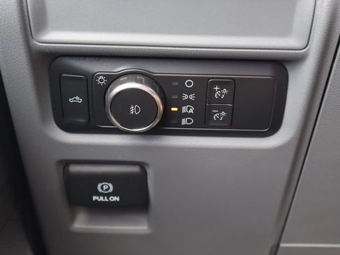 Used 2022 Ford F150 XLT w/ Equipment Group 301A Mid AWD/4WD image 23