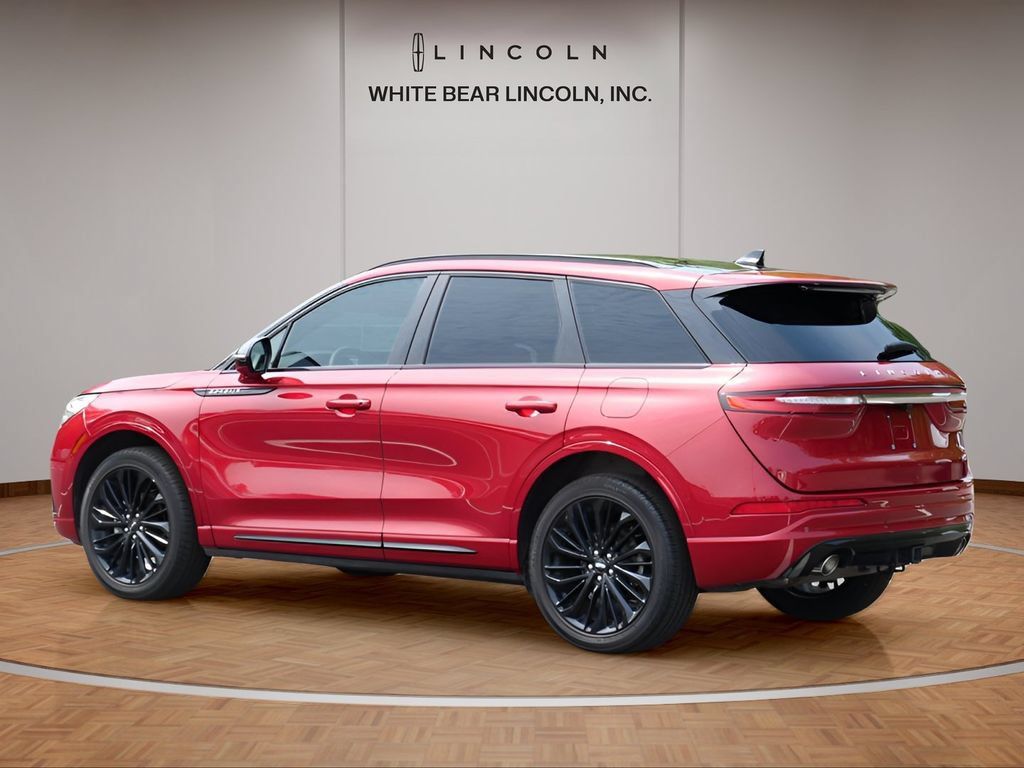 Certified 2024 Lincoln Corsair Reserve w/ Equipment Group 201A AWD/4WD image 7