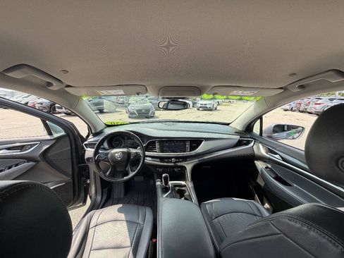 Used 2020 Buick Enclave Essence AWD/4WD image 15