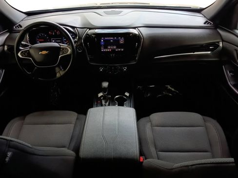 Used 2023 Chevrolet Traverse LT FWD image 20