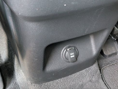 Used 2022 Kia Telluride LX AWD/4WD image 16