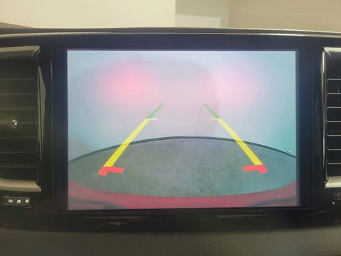 New 2026 Chrysler Voyager LX image 19