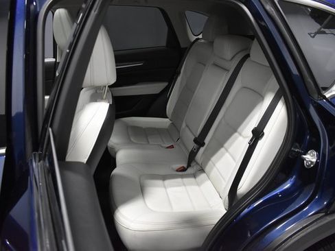 Used 2023 MAZDA CX-5 AWD 2.5 S w/ Premium Package image 31