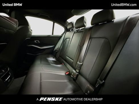 Used 2025 BMW 330i Sedan image 13