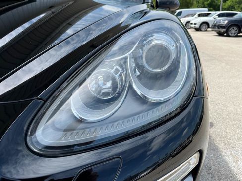 Used 2014 Porsche Cayenne Diesel Platinum Edition AWD/4WD image 50