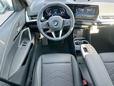 New 2026 BMW X1 xDrive28i w/ Technology Package AWD/4WD image 17