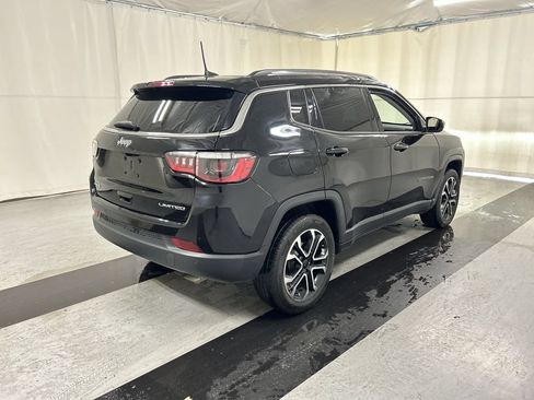 Used 2022 Jeep Compass Limited AWD/4WD image 2