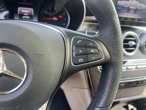 Certified 2019 Mercedes-Benz GLC 300 4MATIC image 20