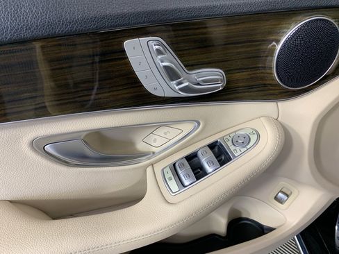 Used 2020 Mercedes-Benz C 300 C300 image 15