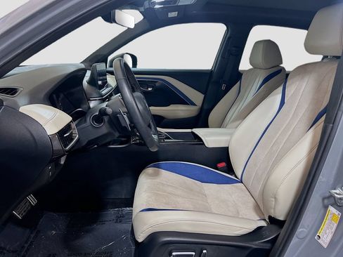 Used 2025 Acura ADX A-Spec FWD image 18