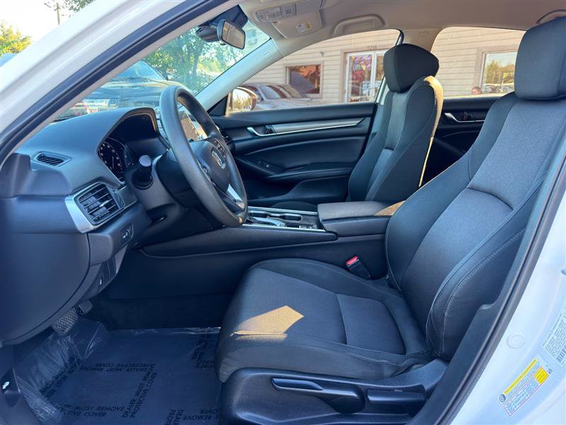 Used 2018 Honda Accord LX image 18