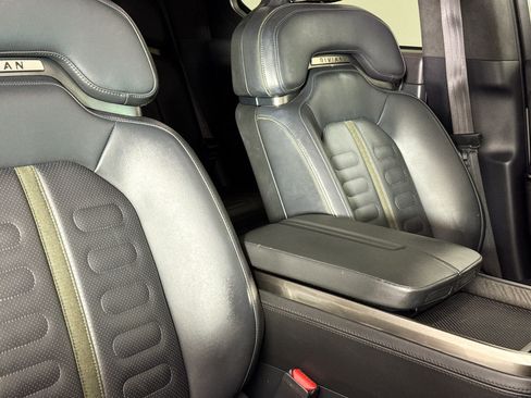 Used 2022 Rivian R1T Launch Edition AWD/4WD image 32