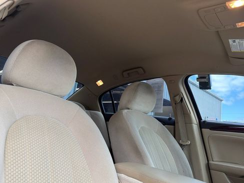 Used 2010 Buick Lucerne CX w/ CX Premium Appearance Package FWD image 15
