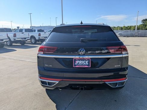 Used 2021 Volkswagen Atlas Cross Sport SEL R-Line image 5