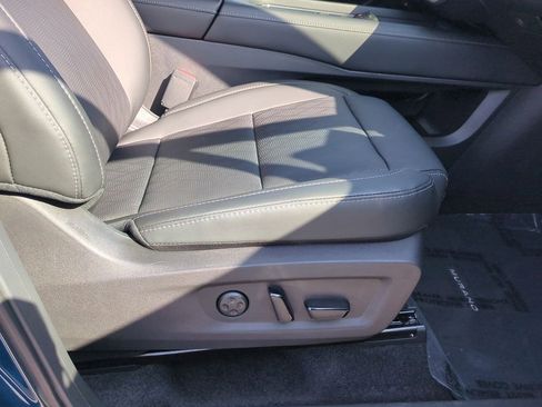 Certified 2026 Nissan Murano Platinum w/ Cargo Package AWD/4WD image 42