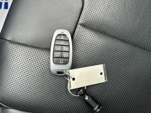 Used 2022 Hyundai Santa Fe Limited image 29