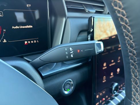 New 2026 GMC Terrain AT4 w/ Convenience Package III AWD/4WD image 23