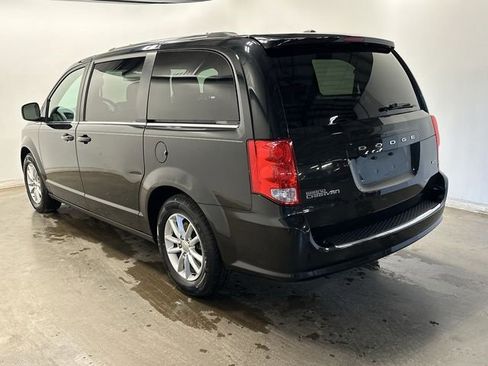 Used 2020 Dodge Grand Caravan SXT image 32